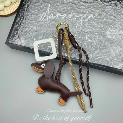 Leather sausage dog bed rope keychain